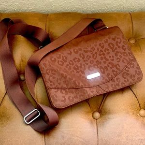 Baggallini travel bag